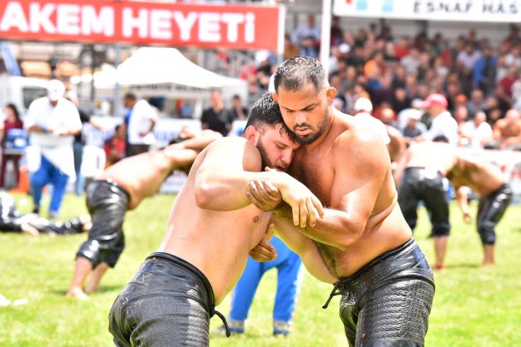 Fethiye’de Güreş Heyecanı Yeniden Başlıyor